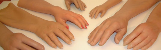 surtido de guantes cosm�ticos para pr�tesis