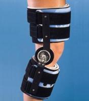 Orthse Courte de genou avec contrle de flexion-extension